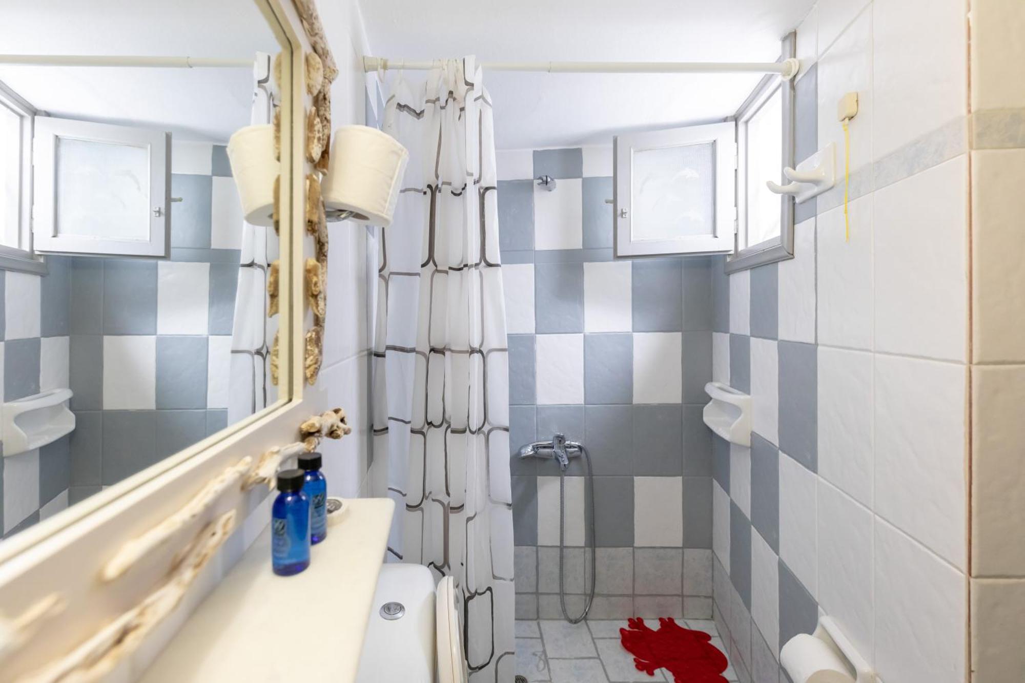 Madaky Hotel Náousa Eksteriør billede