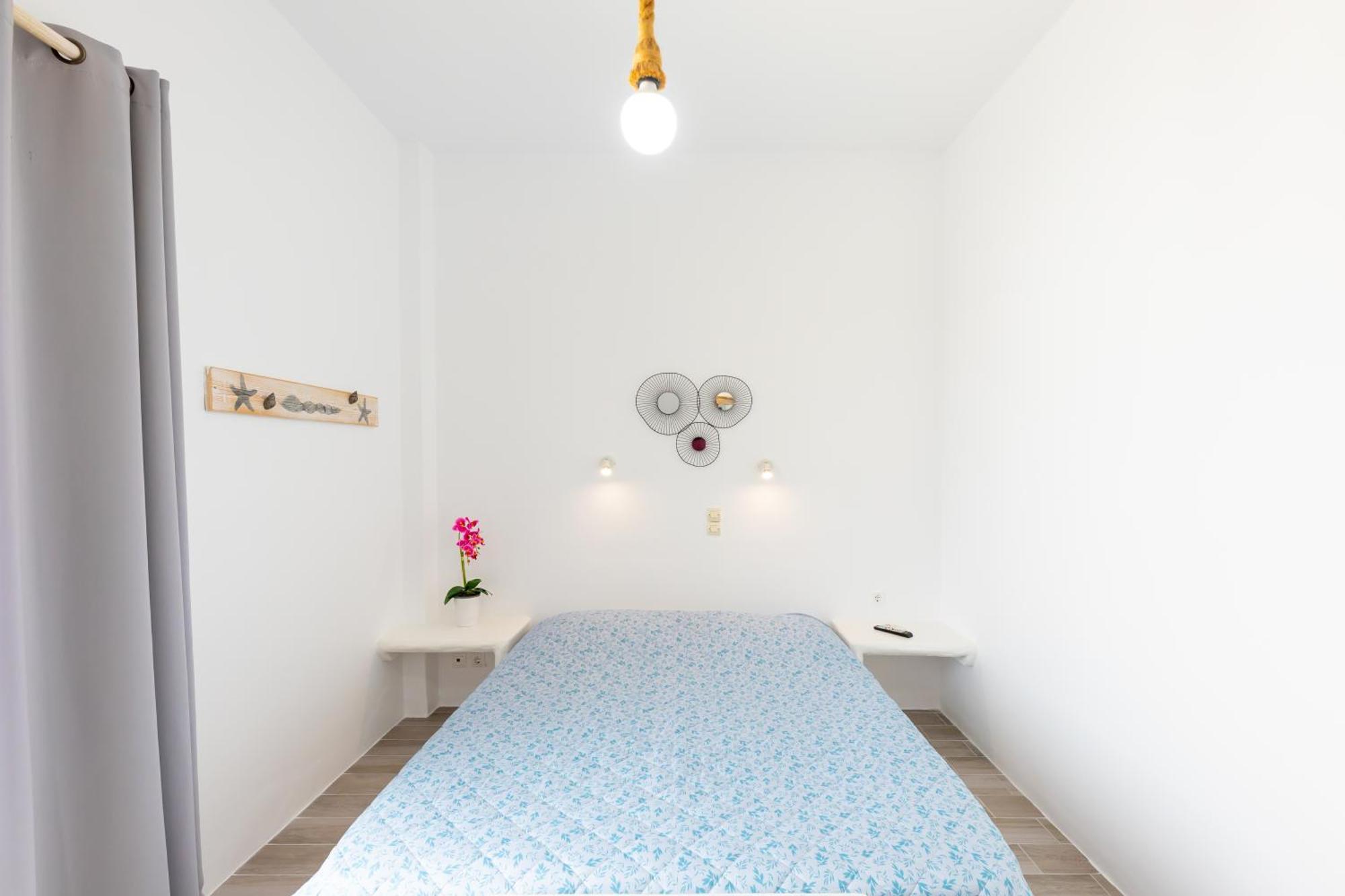 Madaky Hotel Náousa Eksteriør billede