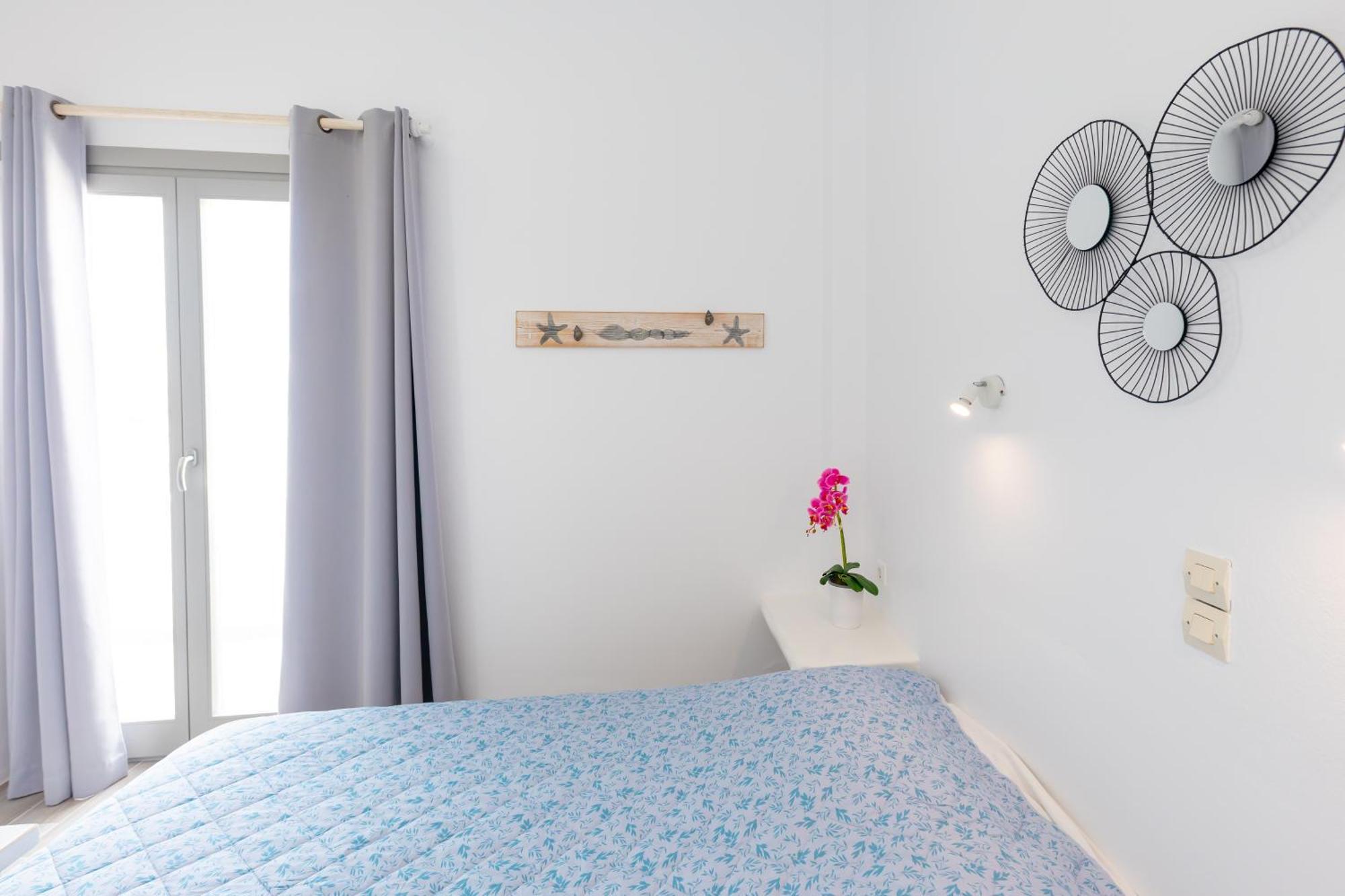 Madaky Hotel Náousa Eksteriør billede