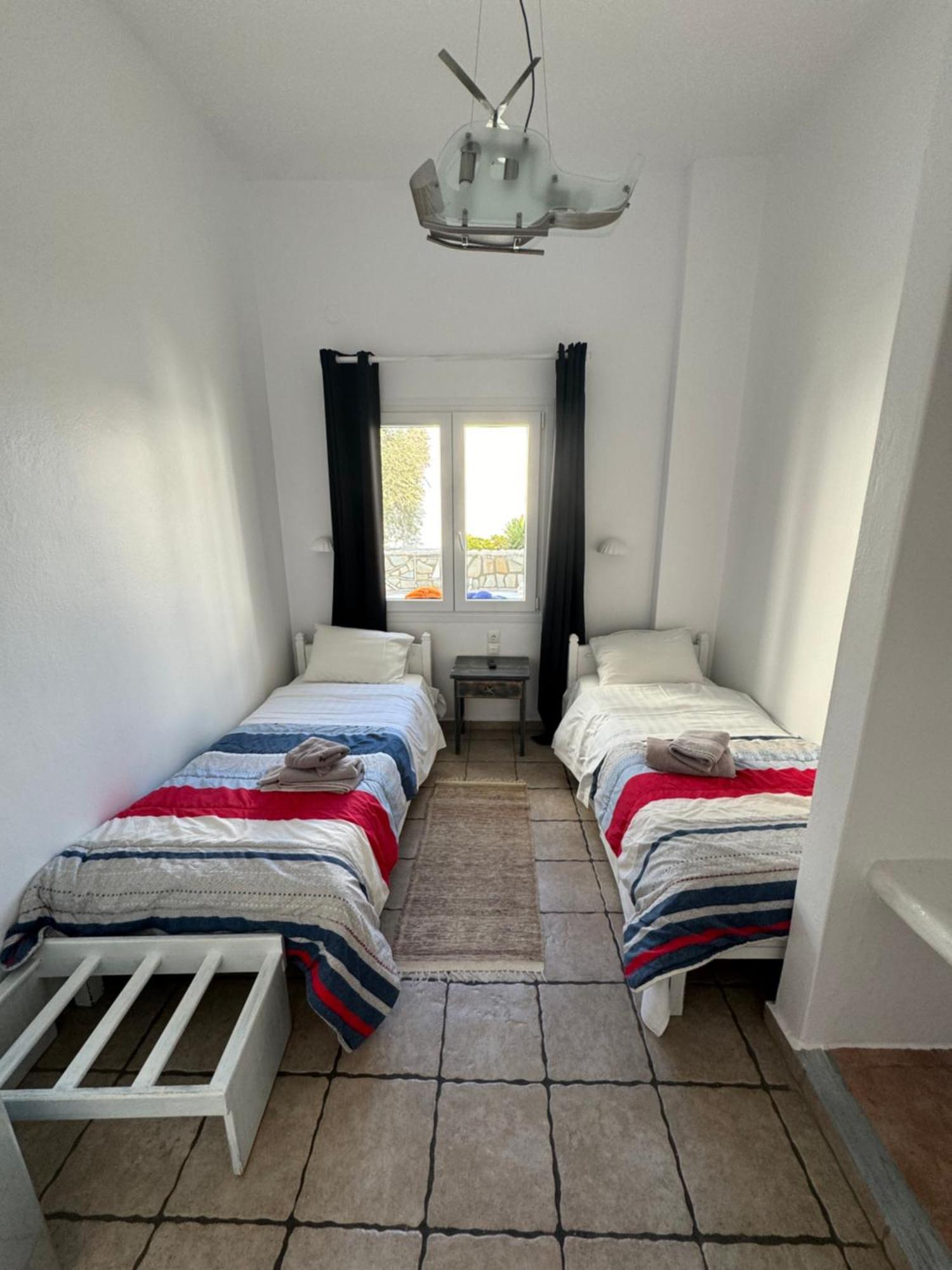 Madaky Hotel Náousa Eksteriør billede