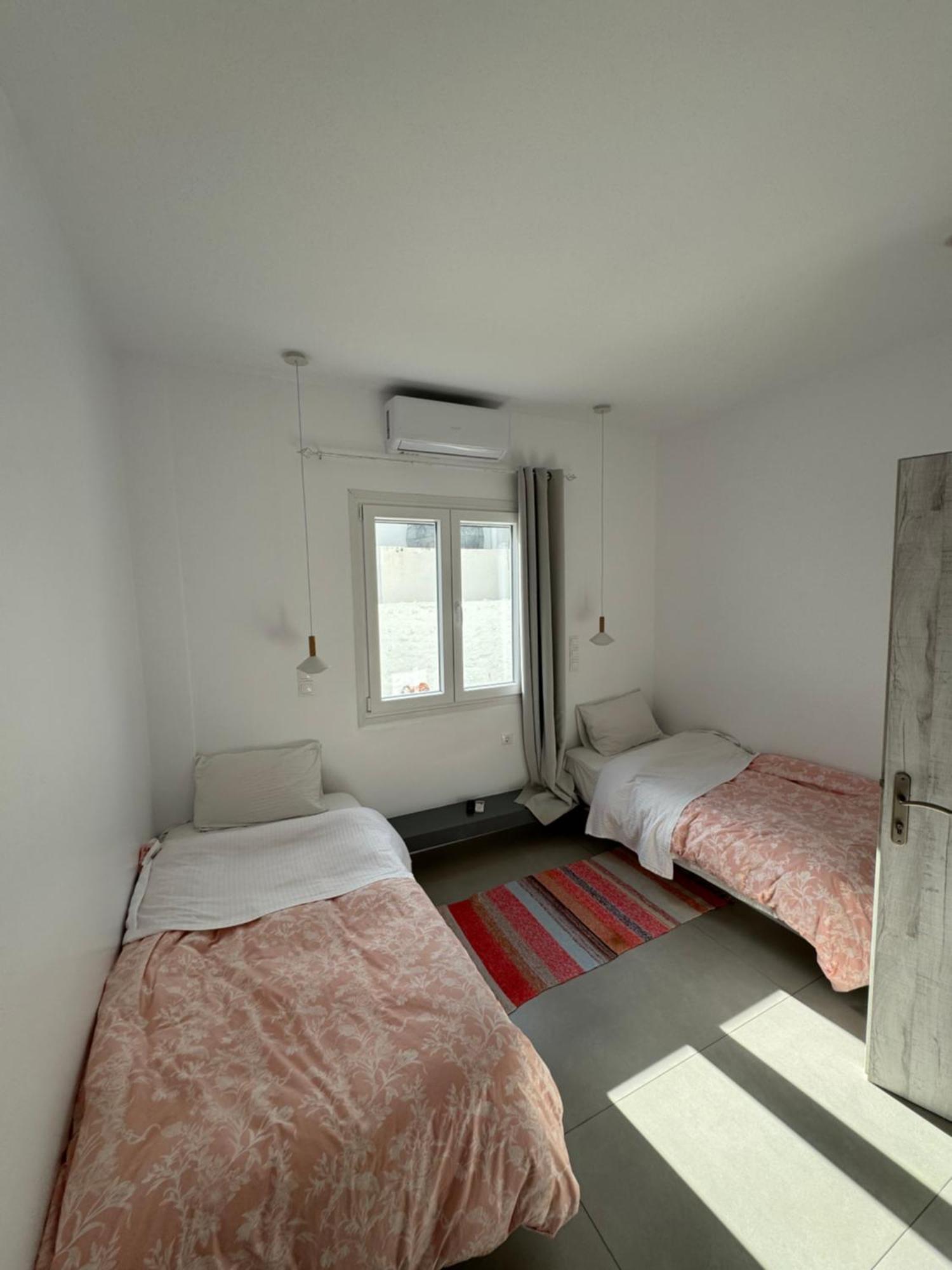 Madaky Hotel Náousa Eksteriør billede